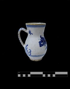 Fajánsový džbánek z Vyškovska